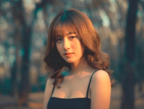 The Hair-Healthy Diet: How to Eat for Strong and Shiny Hair